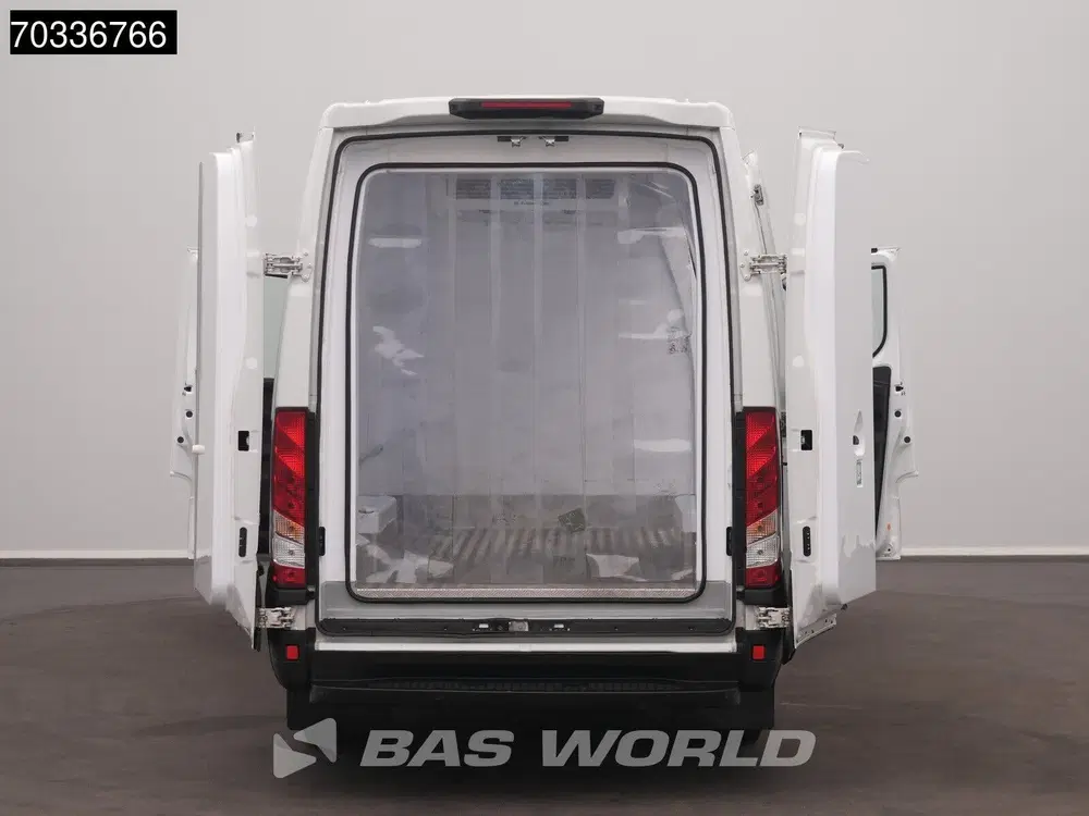 Iveco Daily Automaat Koel uit 2023, foto 10