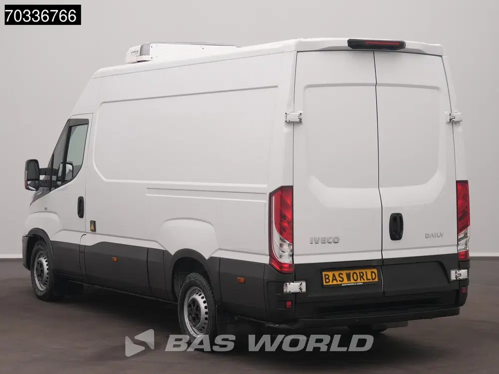 Iveco Daily Automaat Koel uit 2023, foto 6