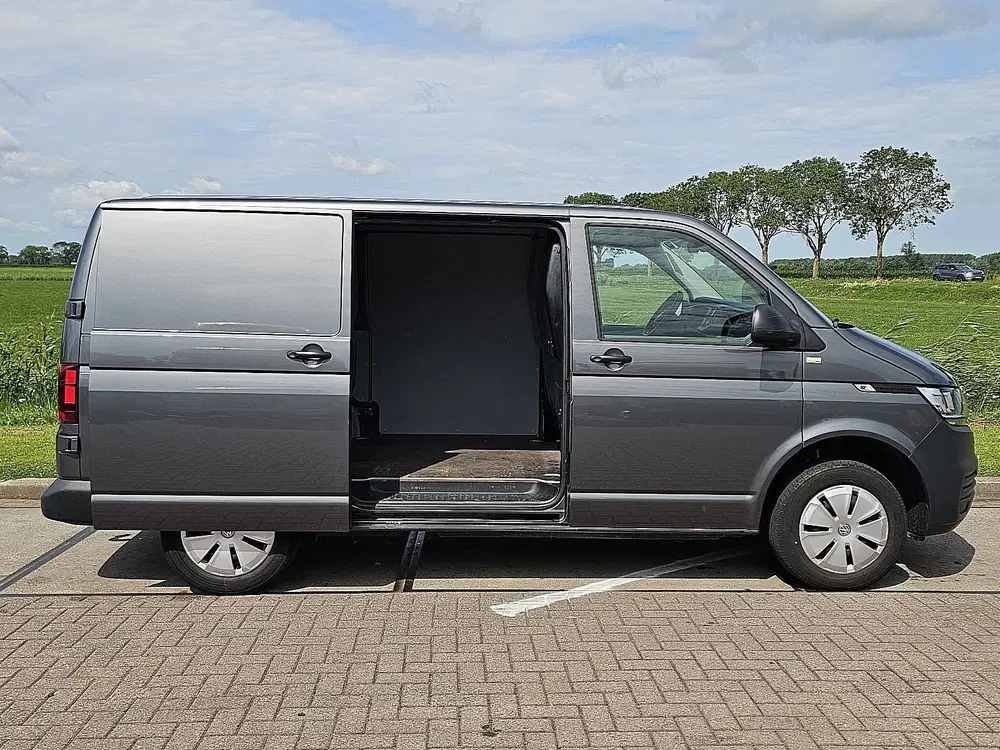Volkswagen Transporter 2.0 TDI l1h1 t6.1 150pk eur6 uit 2022, foto 13