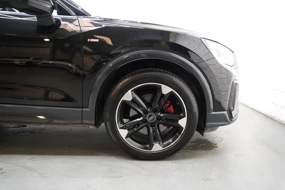 Audi Q2 35 TFSI 3x S LINE PANO VIRTUAL CAM MATRIX uit 2022, foto 9