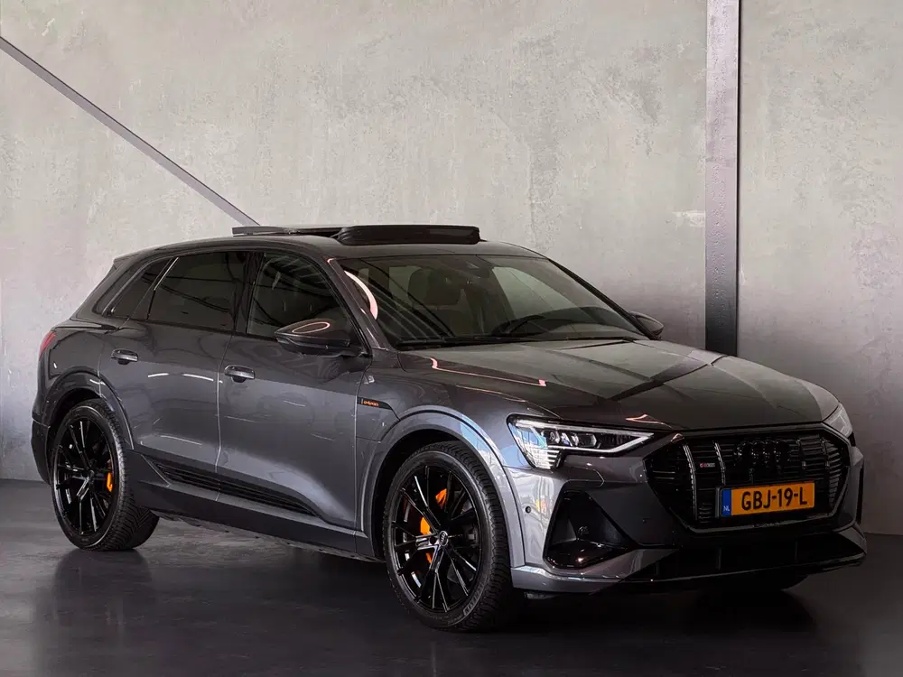 Audi e-tron 55 S uit 2021, foto 7