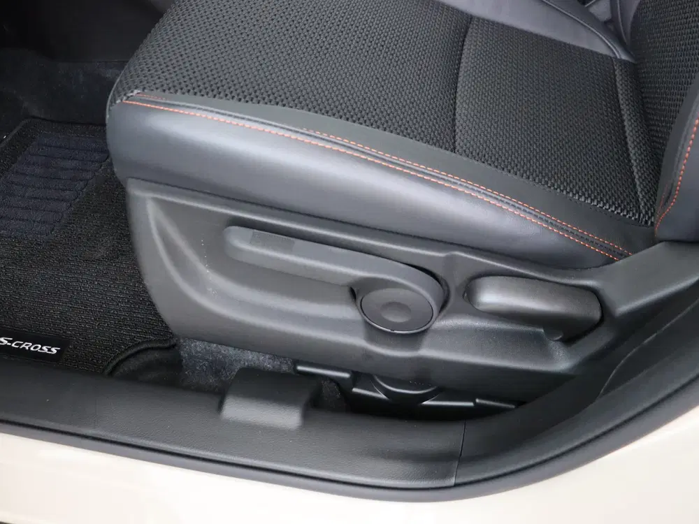 Suzuki S-Cross 1.4 Boosterjet Special Edition Smart Hybri uit 2026, foto 10
