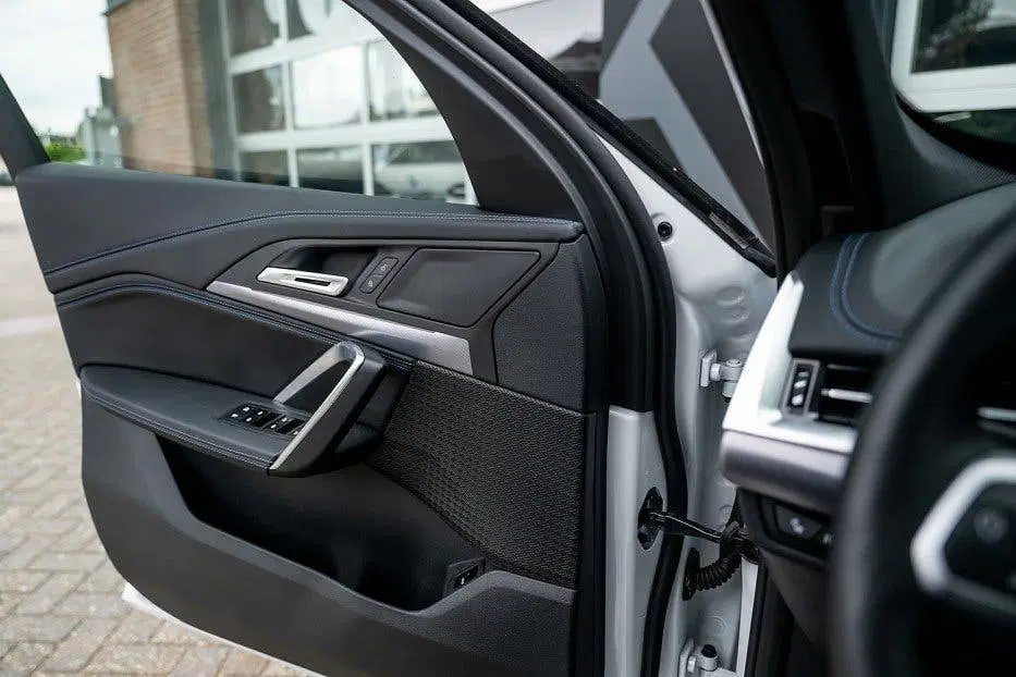 BMW X1 30e xDrive M Sport uit 2024, foto 13