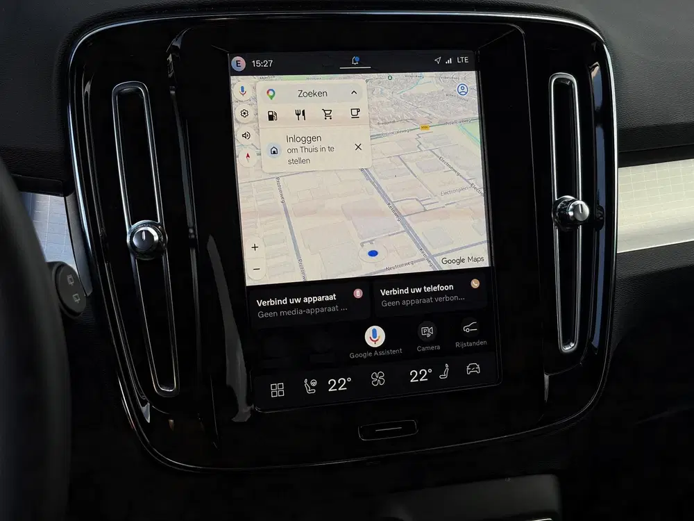 Volvo XC40 2.0 B4 Plus Dark uit 2026, foto 13