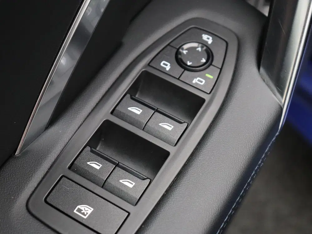 BMW iX2 xDrive30 M Sportpakket Pro uit 2024, foto 13