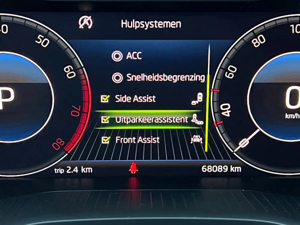 Skoda Karoq 1.5 TSI ACT DSG-7 125 YEARS EDITION LED NA uit 2020, foto 15