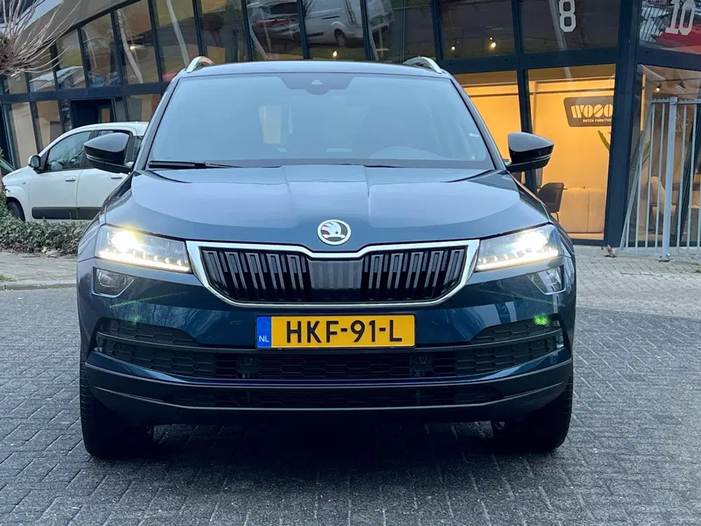Skoda Karoq 1.5 TSI ACT DSG-7 125 YEARS EDITION LED NA uit 2020, foto 3