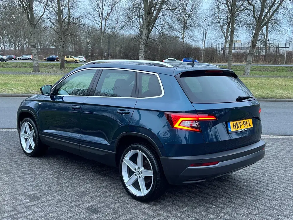 Skoda Karoq 1.5 TSI ACT DSG-7 125 YEARS EDITION LED NA uit 2020, foto 4