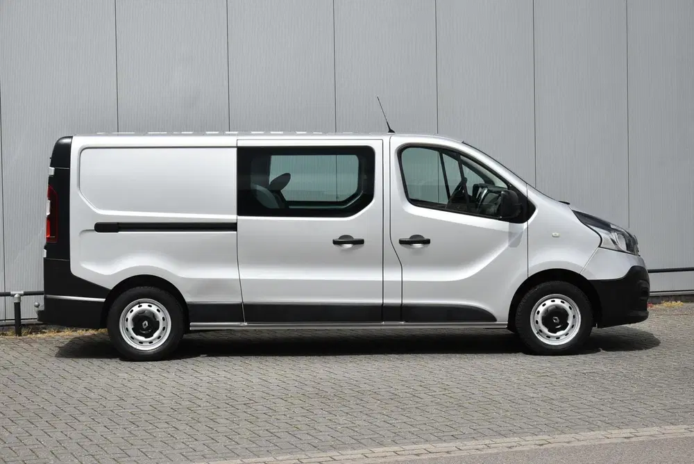 Renault Trafic Trafic 1.6 dCi L2H1 DC BTW Vrij Airco Crui uit 2019, foto 2