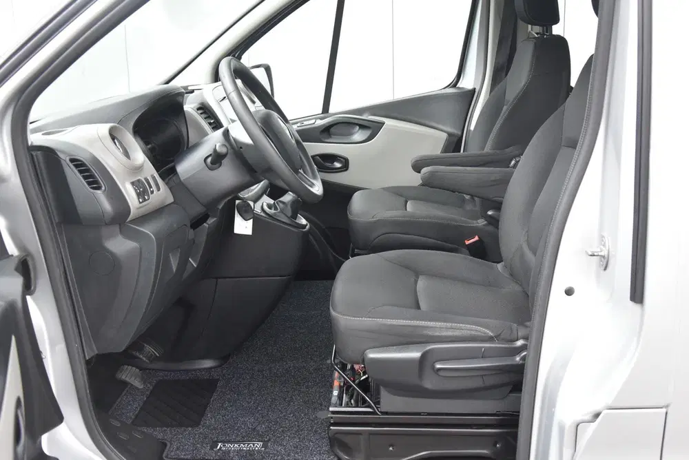 Renault Trafic Trafic 1.6 dCi L2H1 DC BTW Vrij Airco Crui uit 2019, foto 7