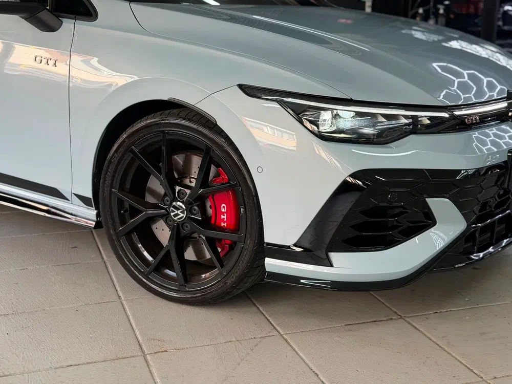 Volkswagen Golf 2.0 TSI GTI uit 2025, foto 10