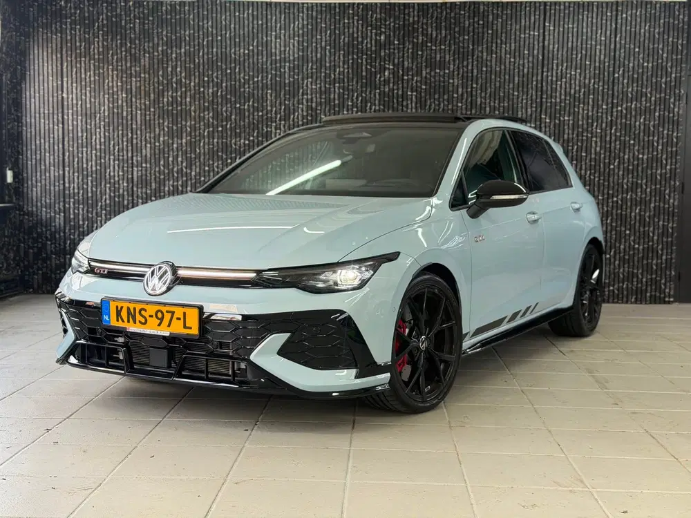 Volkswagen Golf 2.0 TSI GTI uit 2025, foto 4