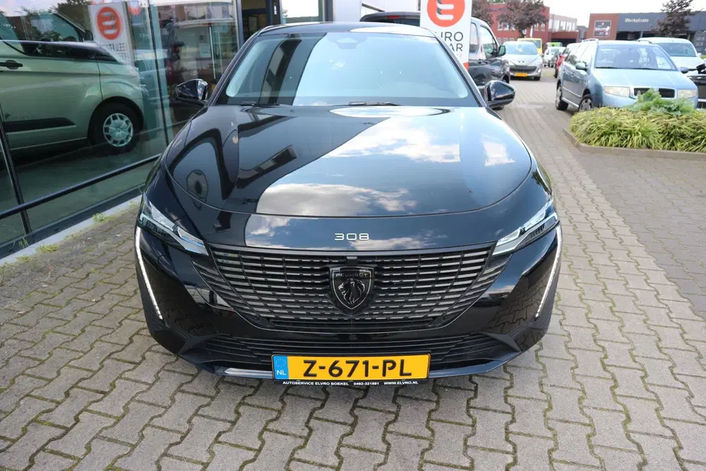 Peugeot 308 1.2 PureTech Allure Pack 130PK LEDER CAMER uit 2021, foto 2
