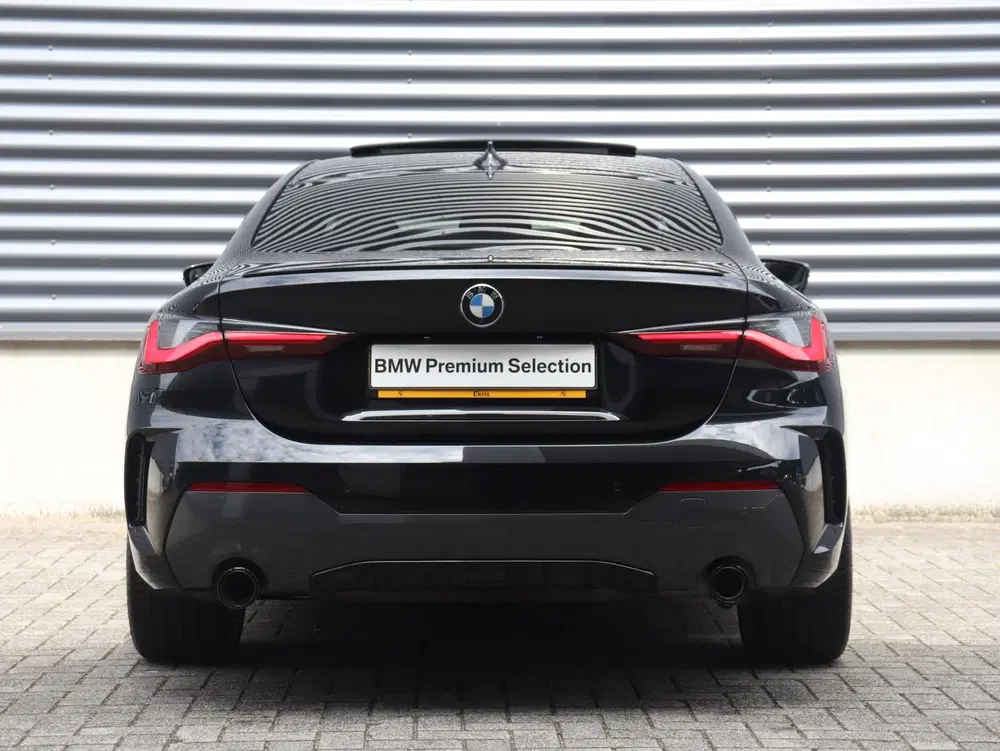 BMW 4-serie Coupé 430i uit 2021, foto 4