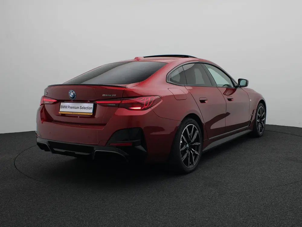 BMW i4 eDrive35 M Sportpakket Pro uit 2025, foto 2