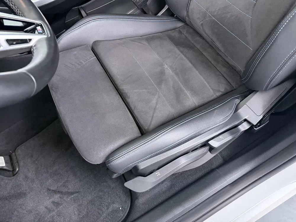 BMW X1 xDrive30e uit 2024, foto 13
