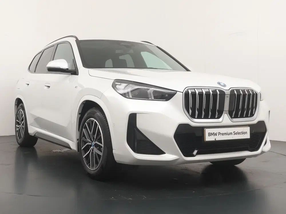 BMW X1 xDrive30e uit 2024, foto 7