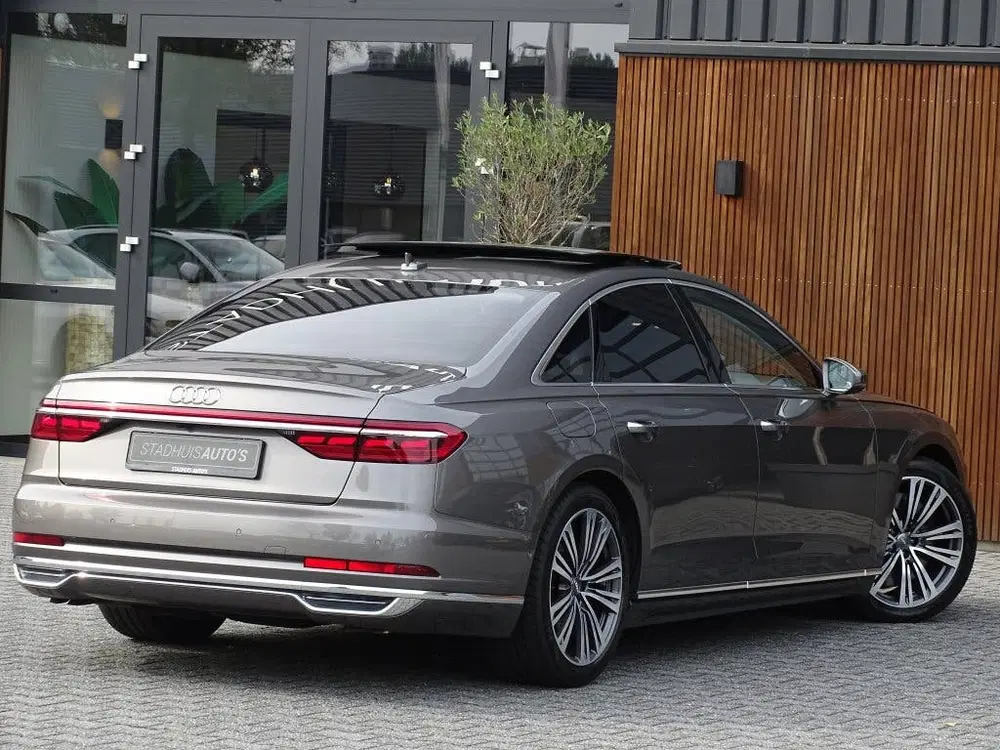 Audi A8 60 TFSie 462PK S-Line uit 2019, foto 8