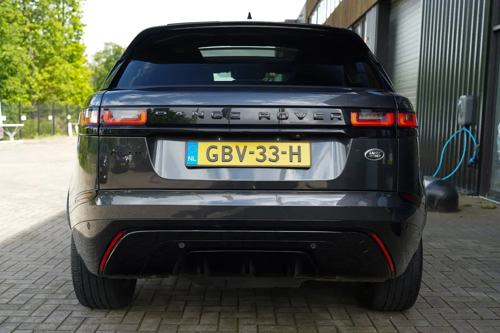 Land Rover Range Rover Velar 2.0 P400e R-Dynamic PANO uit 2021, foto 11