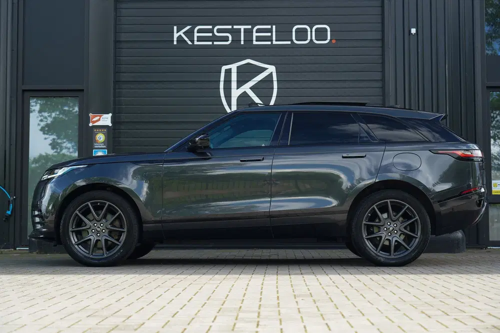 Land Rover Range Rover Velar 2.0 P400e R-Dynamic PANO uit 2021, foto 9
