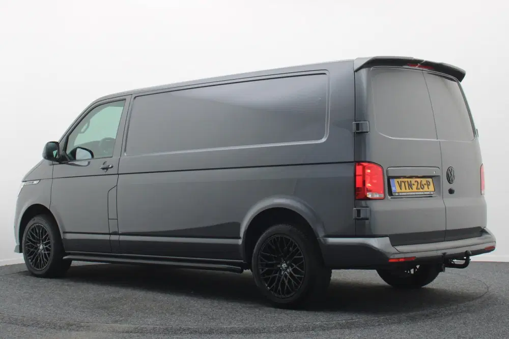 Volkswagen Transporter 2.0 TDI L2H1 28 Bulli 3-Zits uit 2023, foto 3
