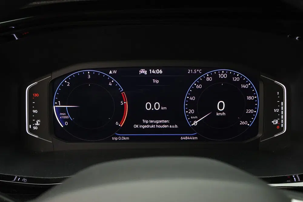 Volkswagen Transporter 2.0 TDI L2H1 28 Bulli 3-Zits uit 2023, foto 4