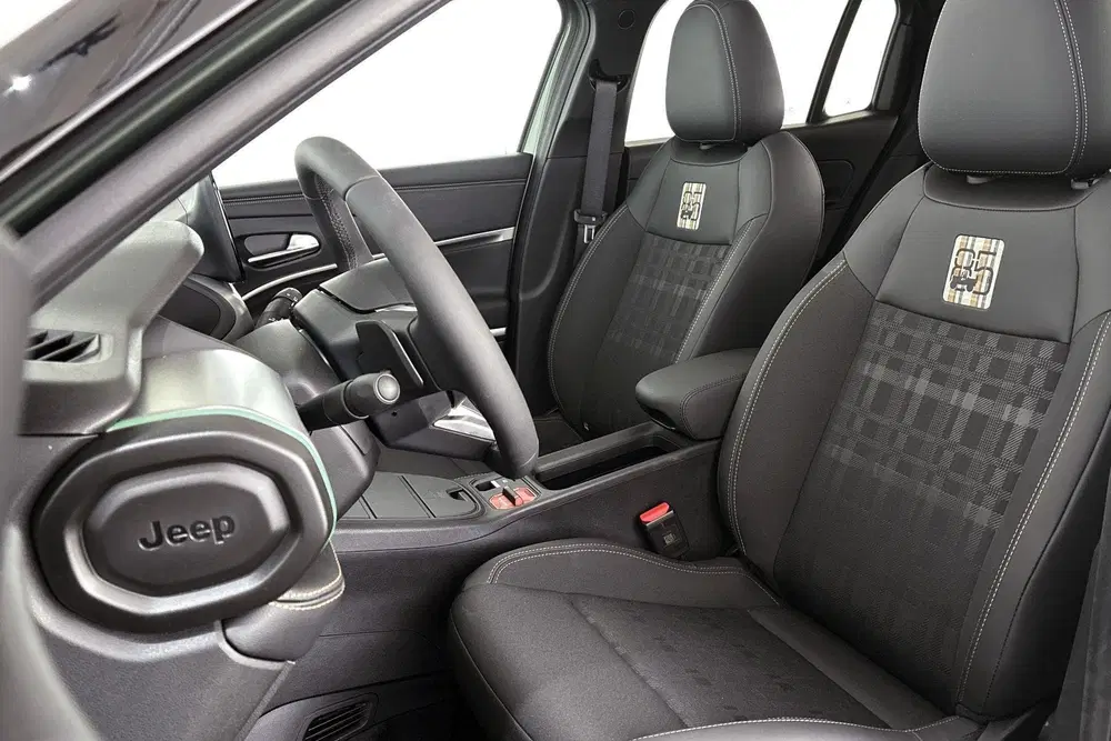 Jeep Avenger 1.2 e-Hybrid 85th Anniversary Facelift Pan uit 2026, foto 6