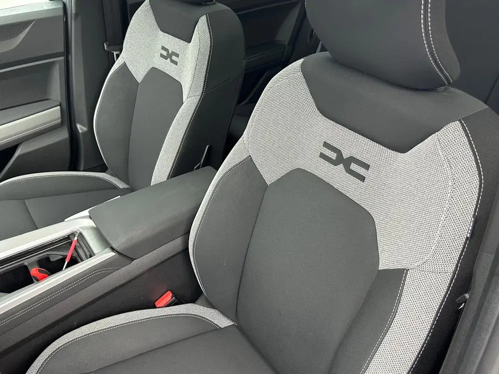 Dacia Bigster 1.8 Hybrid 155 Extreme uit 2025, foto 14