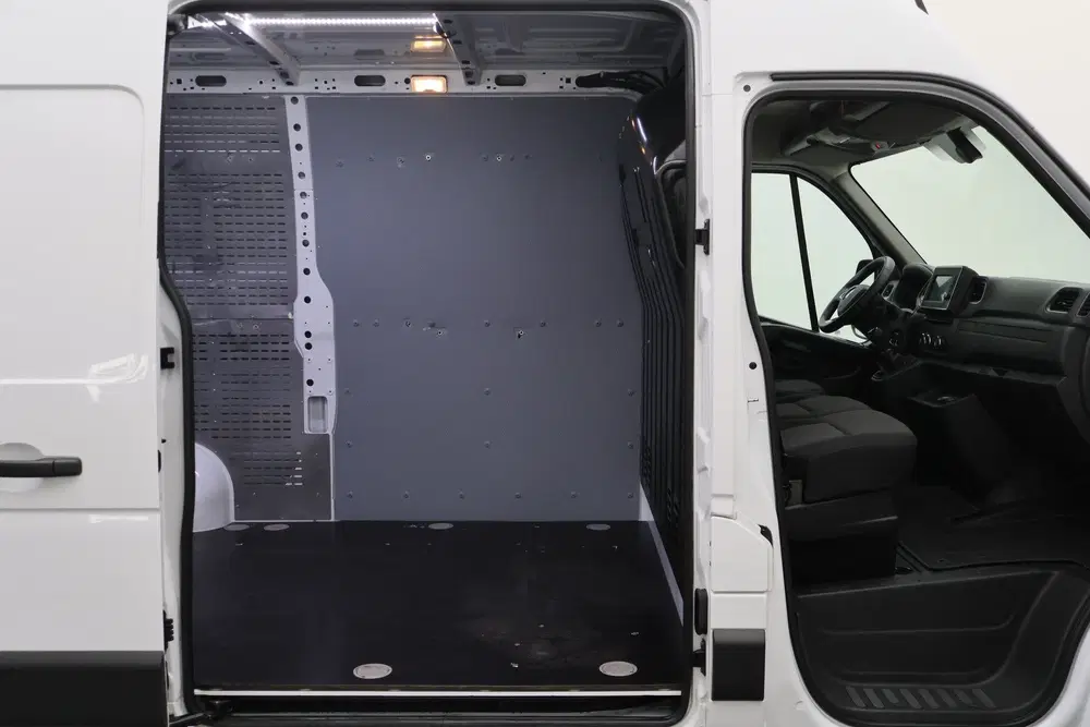 Renault Master T35 2.3 dCi 180 L2H2 3-Zits uit 2024, foto 11