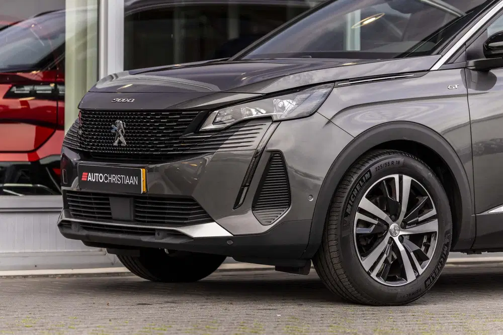 Peugeot 5008 1.2 PureTech GT 7P uit 2021, foto 14