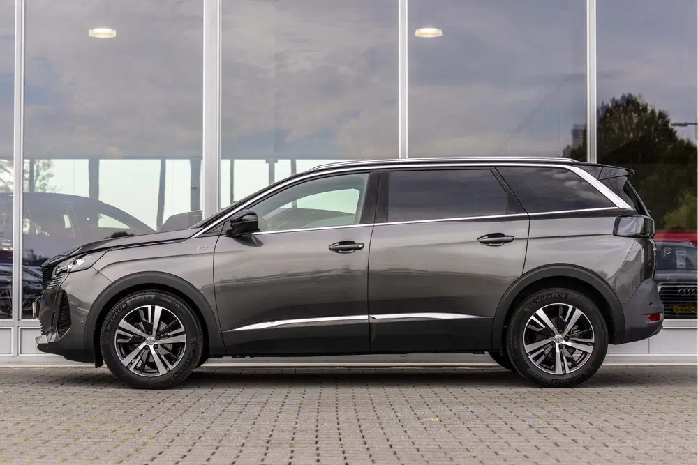 Peugeot 5008 1.2 PureTech GT 7P uit 2021, foto 5