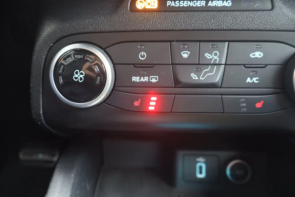 Ford Focus 1.5 EcoBoost ST Line Business Stoelverw I uit 2019, foto 13