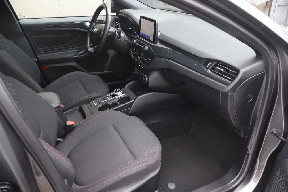Ford Focus 1.5 EcoBoost ST Line Business Stoelverw I uit 2019, foto 3