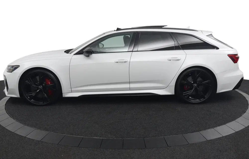 Audi RS6 Avant TFSI quattro uit 2024, foto 15