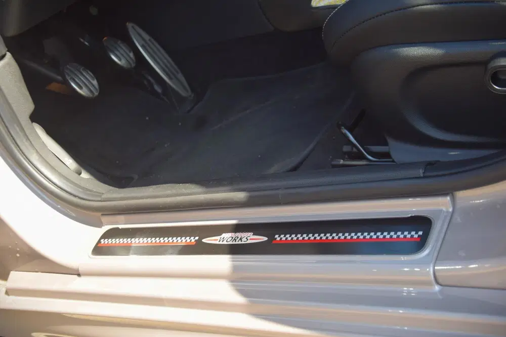 Mini John Cooper Works 1.5 John Cooper Works JCW uit 2022, foto 14
