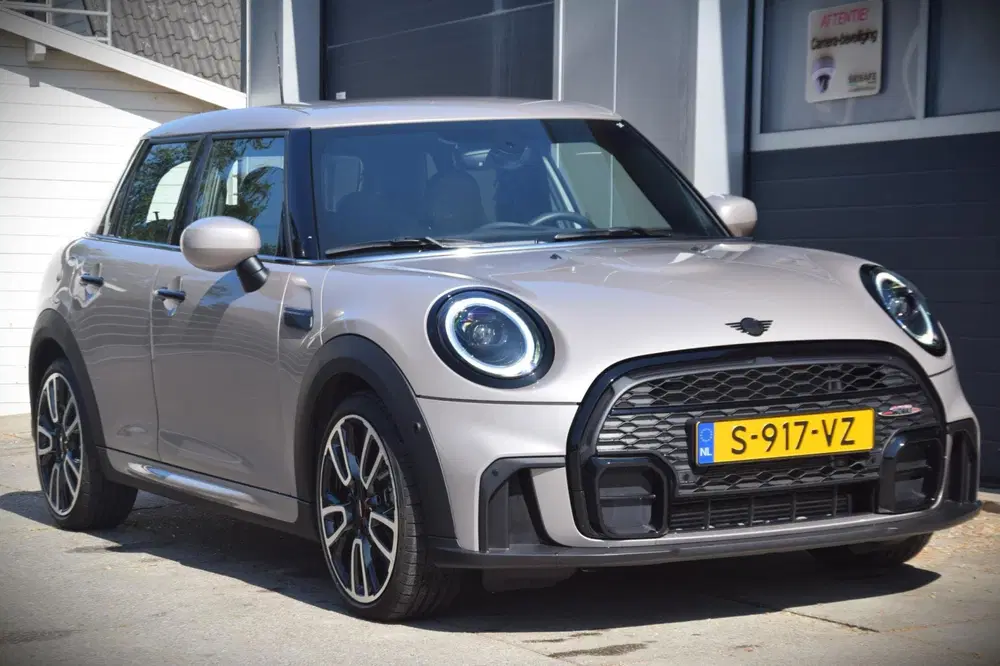 Mini John Cooper Works 1.5 John Cooper Works JCW uit 2022, foto 15