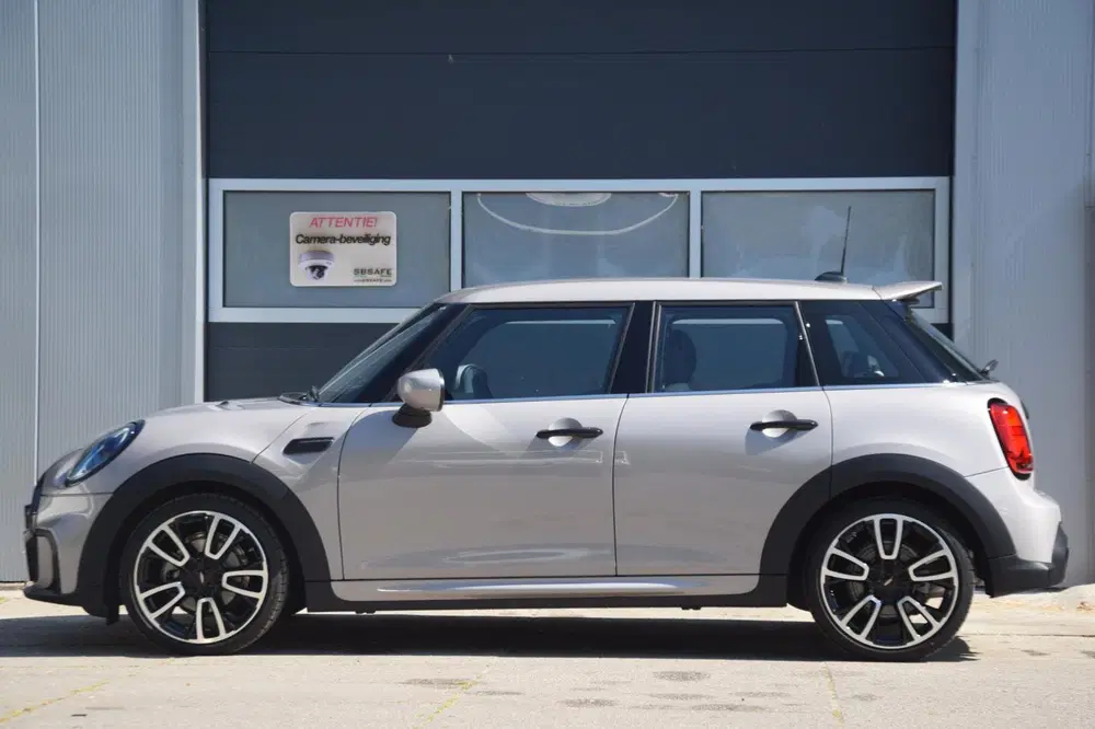 Mini John Cooper Works 1.5 John Cooper Works JCW uit 2022, foto 6