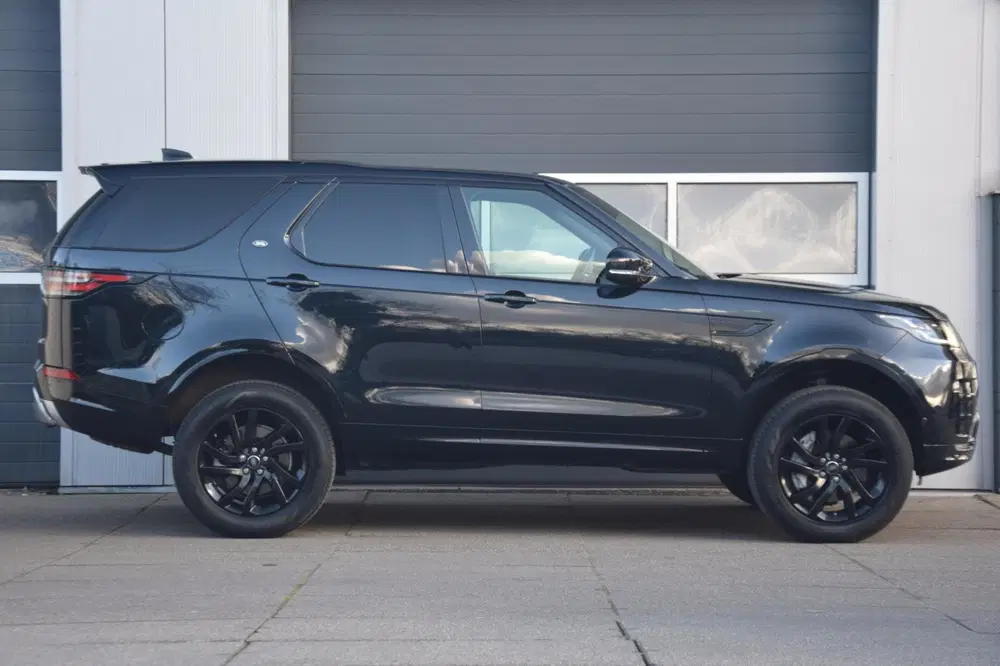 Land Rover Discovery 3.0 Sd6 HSE Luxury TREHAAK uit 2020, foto 5