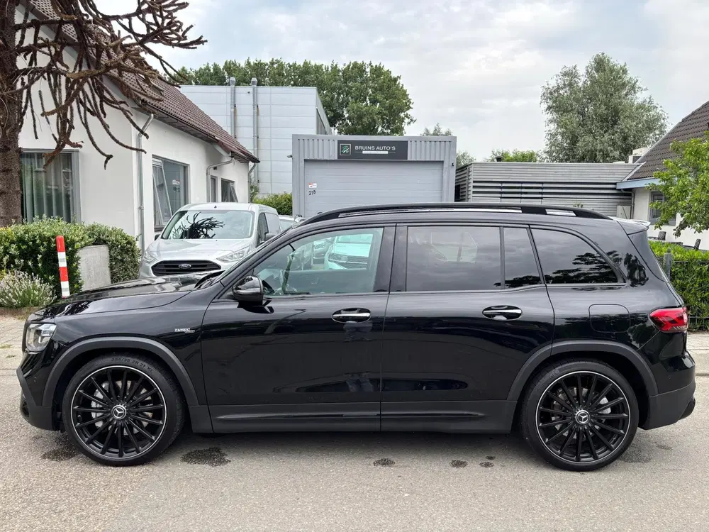Mercedes-Benz GLB AMG 35 4MATIC Pano Burmester 21” uit 2021, foto 10