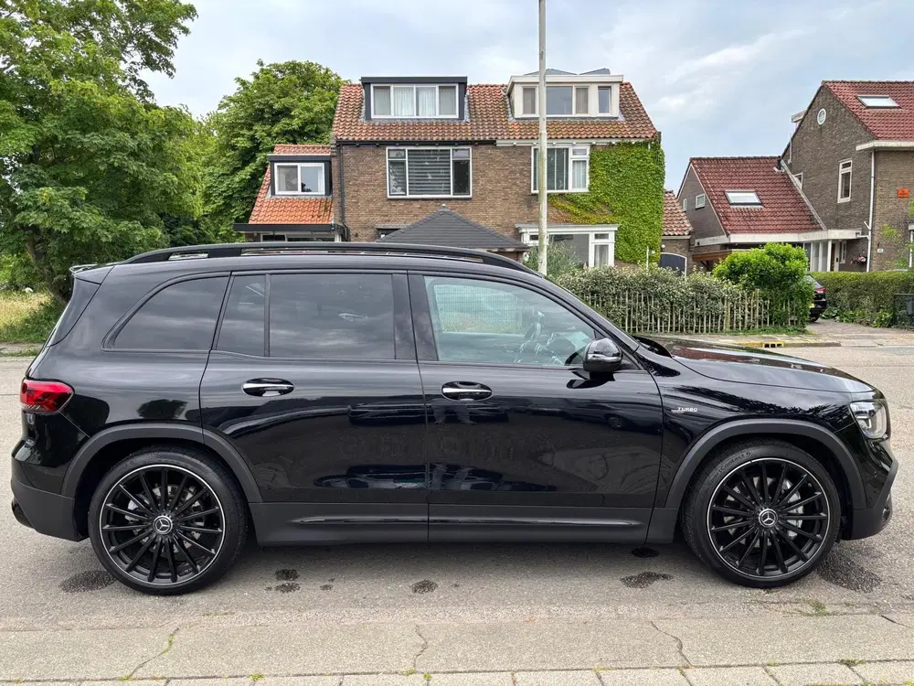 Mercedes-Benz GLB AMG 35 4MATIC Pano Burmester 21” uit 2021, foto 6