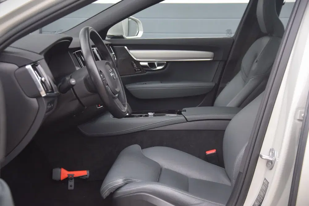 Volvo V90 2.0 T6 AWD Inscription 8.284 EURO EXTRA OP uit 2022, foto 2