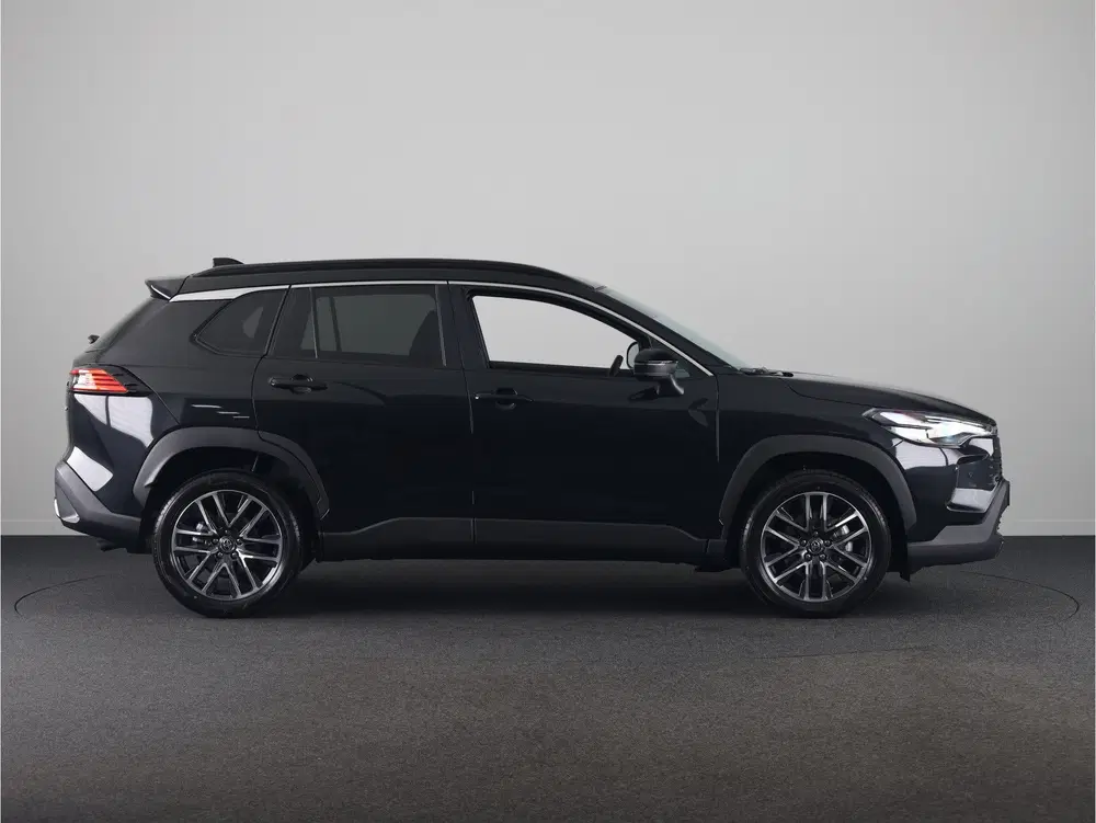 Toyota Corolla Cross Hybrid 140 Dynamic *DEMO* uit 2026, foto 3