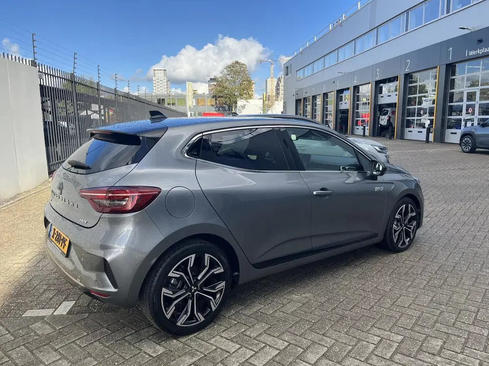 Mitsubishi Colt 1.6 HEV 145pk Instyle Full Hybrid AUTOMAAT uit 2024, foto 11