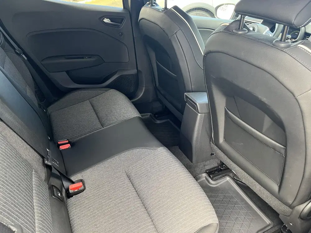 Mitsubishi Colt 1.6 HEV 145pk Instyle Full Hybrid AUTOMAAT uit 2024, foto 14