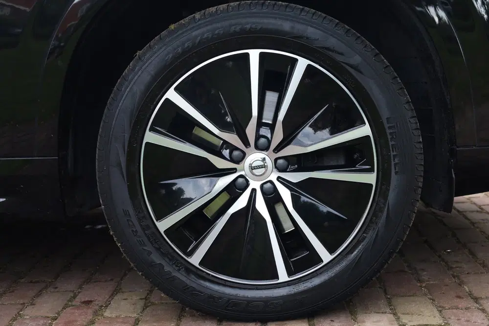 Volvo XC90 2.0 B5 AWD Momentum Pro Aut. uit 2020, foto 9