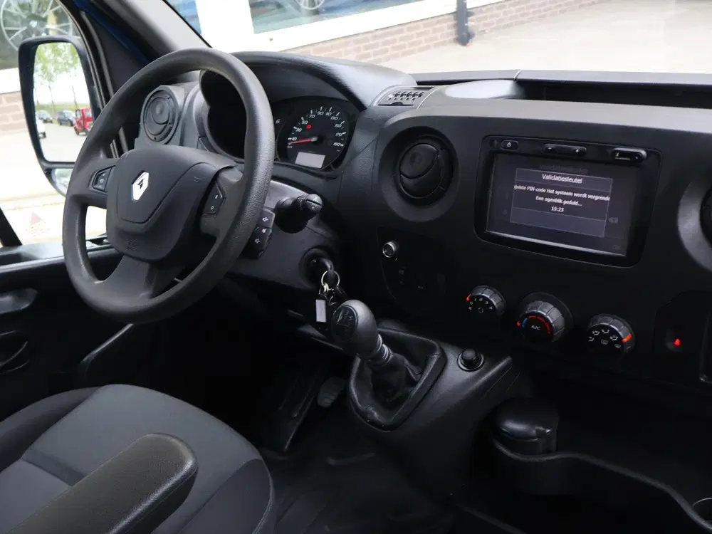 Renault Master T35 2.3 DCI 130 PK L2H2 + 2 SCHUIFDEUREN uit 2019, foto 3