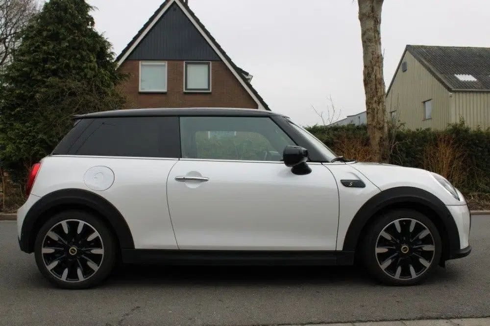 Mini Cooper SE COOPER SE Mini Mini Electric Camden Editio uit 2023, foto 6
