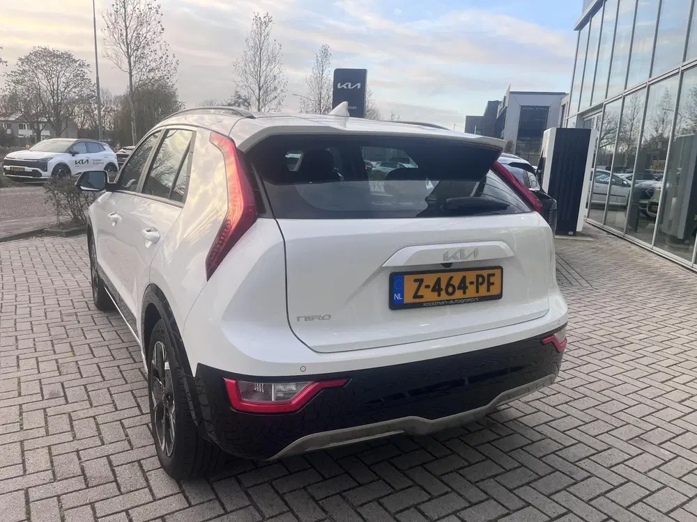 Kia Niro DynamicLine 64.8 kWh Nav uit 2024, foto 4