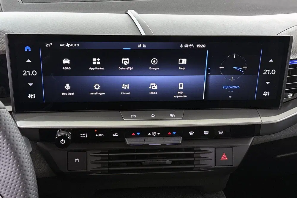 Opel Grandland Business Edition 97 kWh Pano Head-Up uit 2026, foto 13