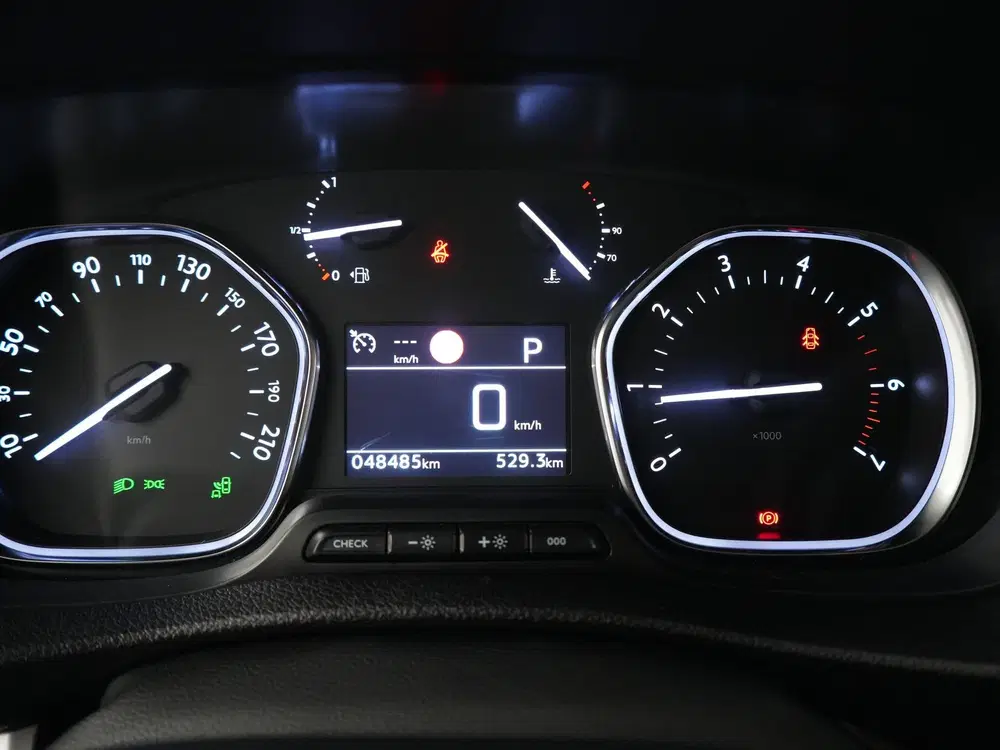 Peugeot Expert 2.0 BlueHDI 180 DC Achteruit rijcamera uit 2024, foto 11